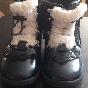 Kids boots